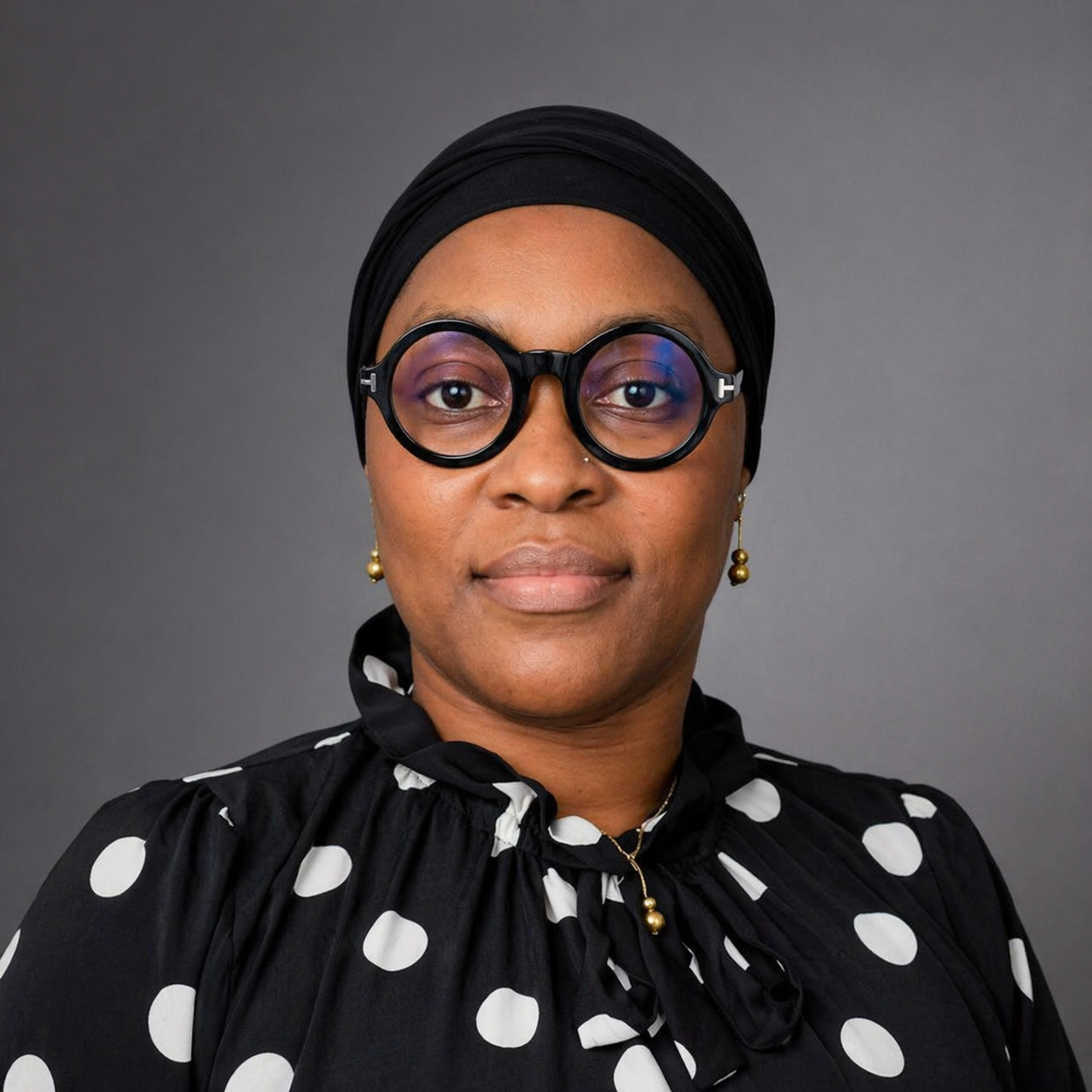 Portrait de Mme Abeni Liadi Anjorin, fondatrice de Lead Heritage CGP